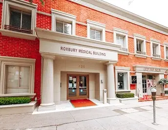 Roxbury Medical Building entrance at 436 N Roxbury Dr, Beverly Hills, CA.